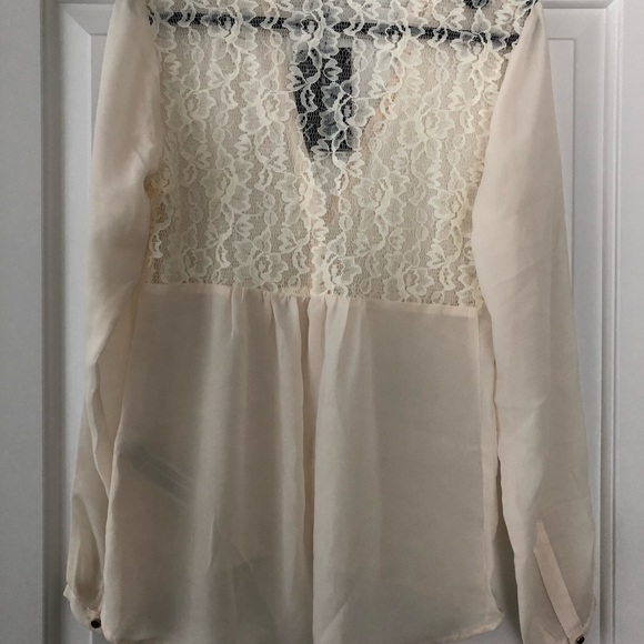 Zara back lace blouse - Picture 3 of 5